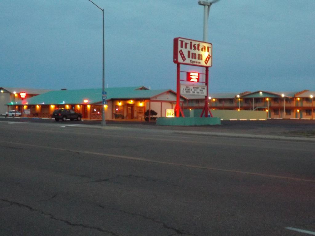 Tristar Inn Xpress Tucumcari Buitenkant foto